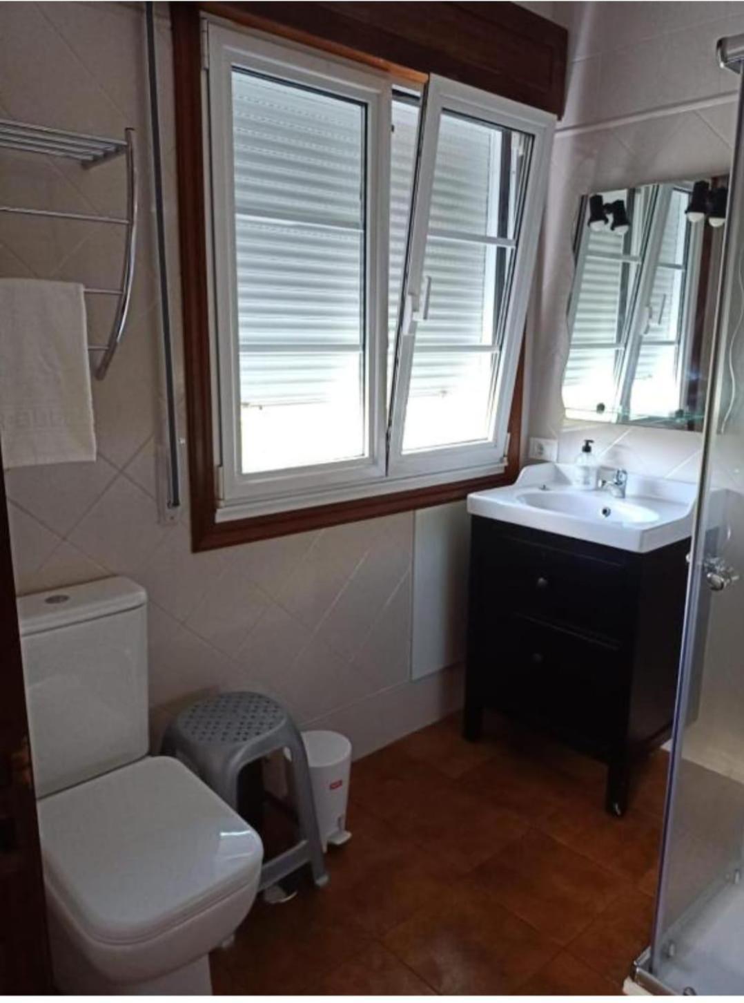 Apartamento En Bloque Vivienda Con Piscina Y Barbacoa A 15 Min De La Playa Meis Eksteriør billede