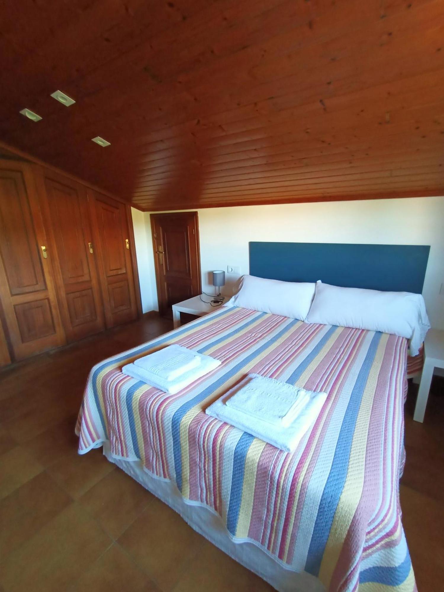 Apartamento En Bloque Vivienda Con Piscina Y Barbacoa A 15 Min De La Playa Meis Eksteriør billede